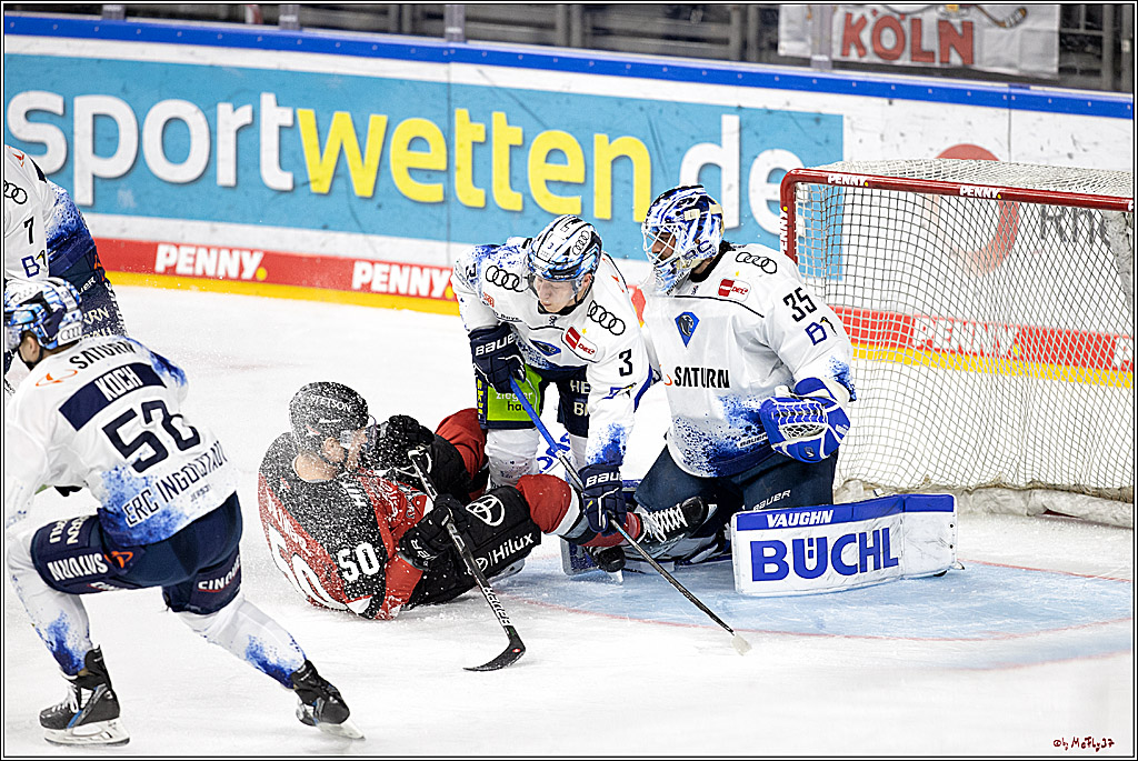 PENNY DEL 1. Playoff Runde;  Koelner Haie - ERC Ingolstadt; Koeln, 05.04.2022